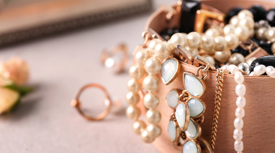jewelry accessories in box