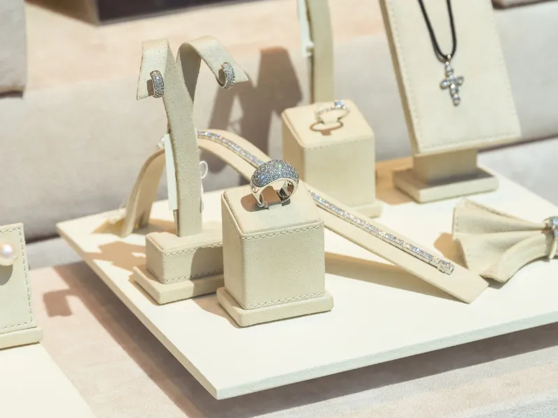 holiday jewelry