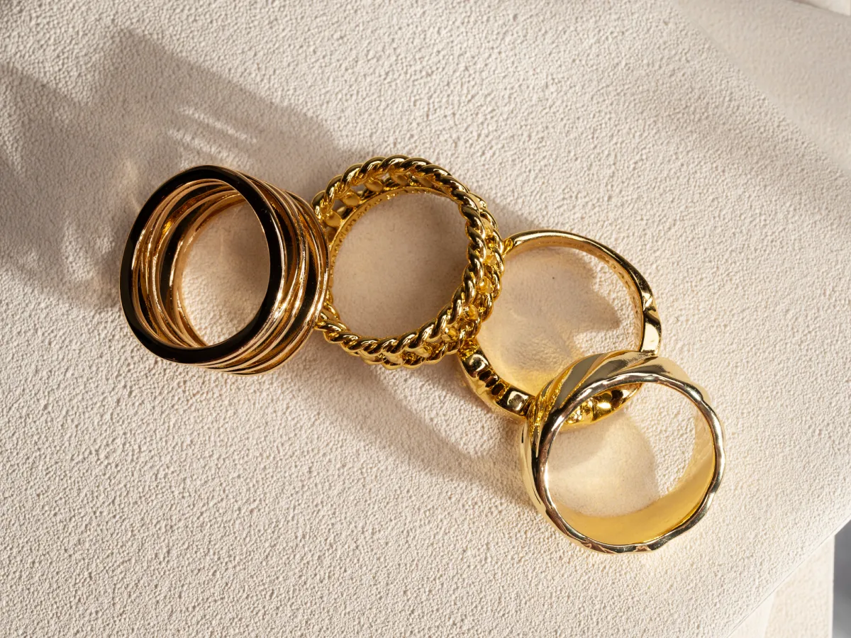 Expert Witness Testimony from Jewelry Appraisers: Why Legal Cases Require Independent Gemological Expertise